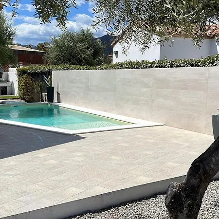 Ilaria Con Piscina Privata A 350 Mt Di Sabbia *